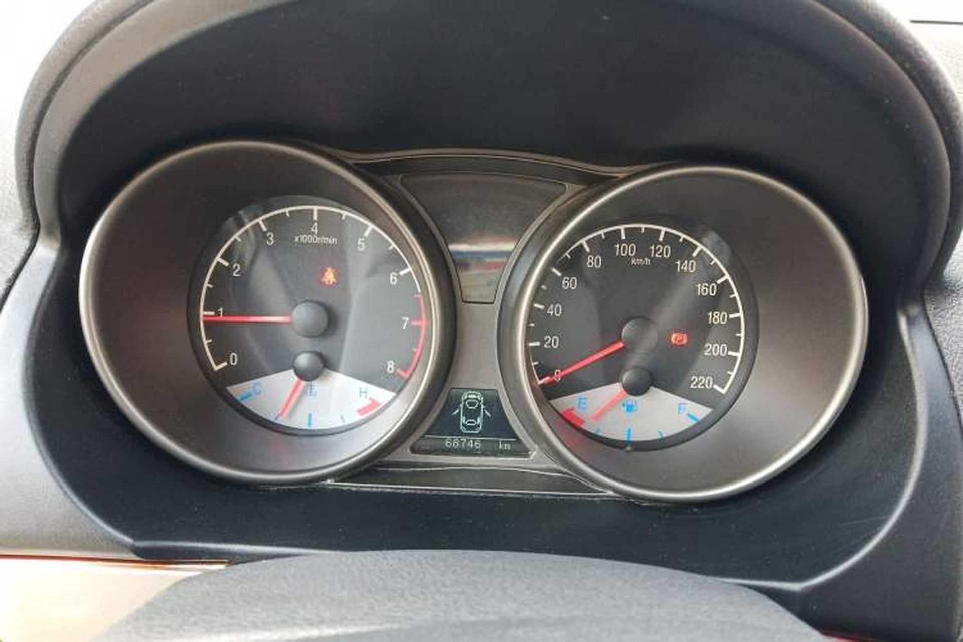 Used Geely Auto GX7 2014 1.8L Manual Value-Added Sunroof Edition Instrument Cluster