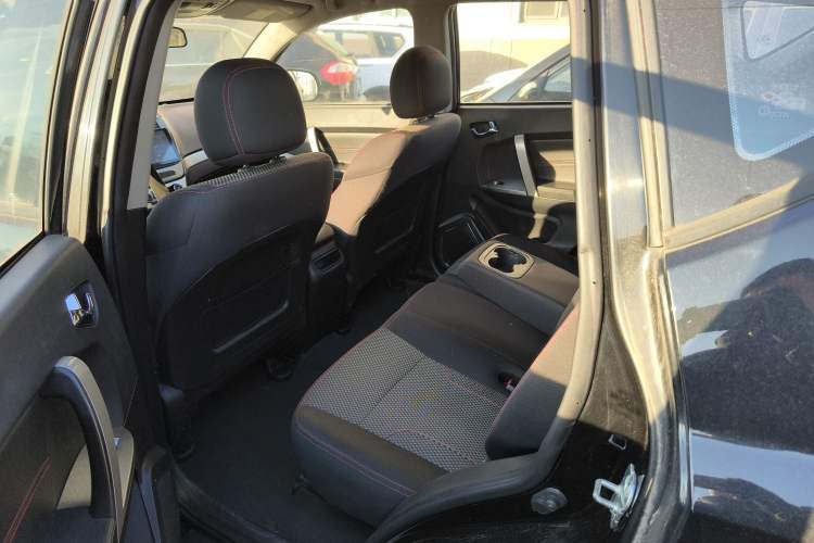 Used Geely Auto GX7 2014 1.8L Manual Value Edition Left Rear Seat