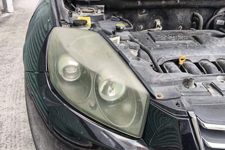 Used Geely Auto GX7 2014 1.8L Manual Elite Model Right Front Headlight