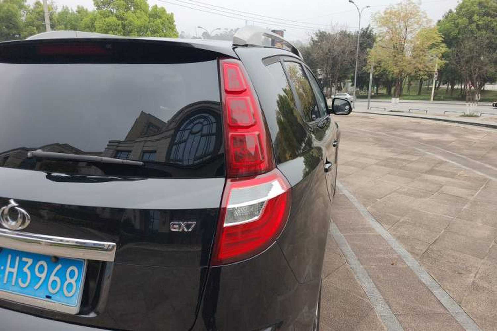 Used Geely Auto GX7 2014 1.8L Manual Luxury Model Right Rear Taillight