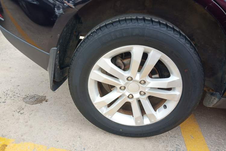 Used Geely Auto GX7 2014 1.8L Manual Value-Added Sunroof Edition Right Rear Wheel Hub