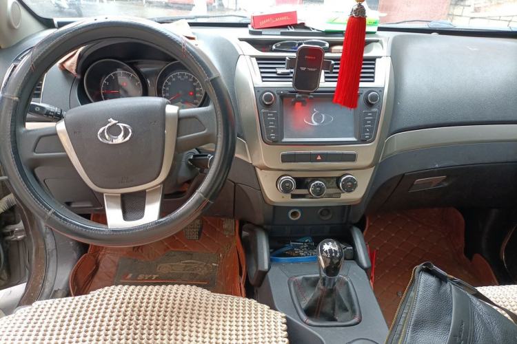 Used Geely Auto GX7 2014 1.8L Manual Value Edition Center Console