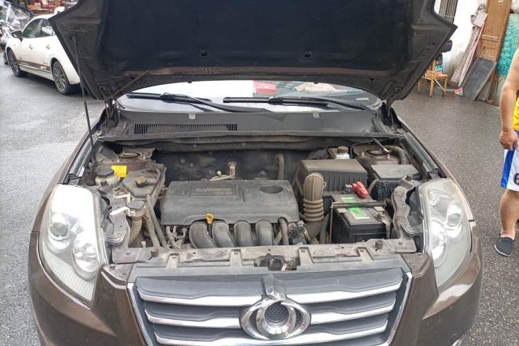 Used Geely Auto GX7 2014 1.8L Manual Value Edition Engine Bay