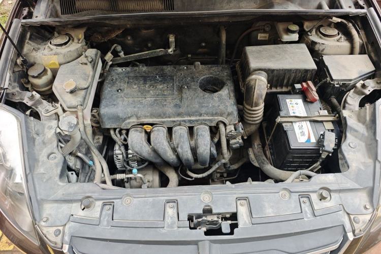 Used Geely Auto GX7 2014 1.8L Manual Elite Model Engine Bay