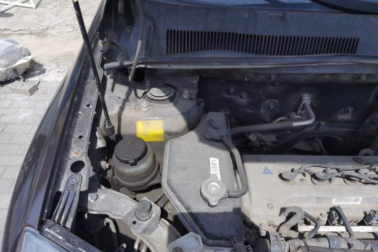 Used Geely Auto GX7 2014 1.8L Manual Value Edition Engine Bay Right