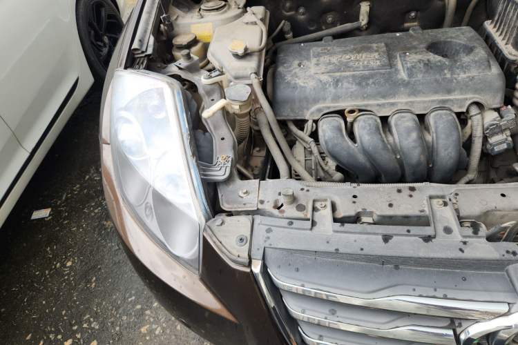 Used Geely Auto GX7 2014 1.8L Manual Value Edition Engine Bay Right