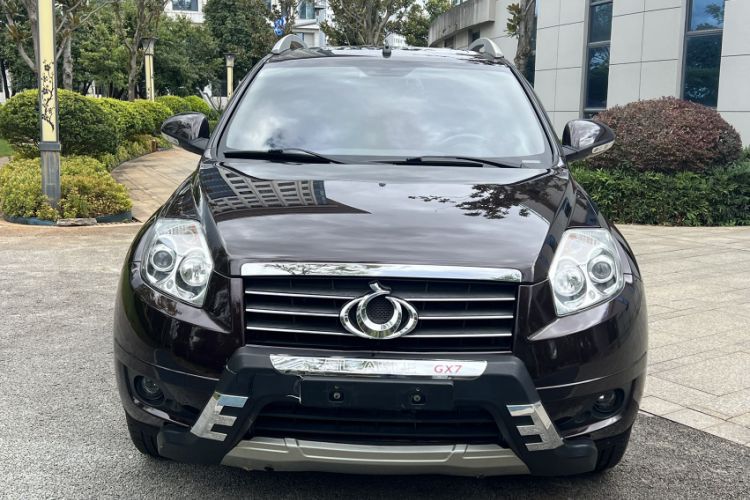 Used Geely Auto GX7 2014 2.0L Manual Entry-Level Trim Exterior 4