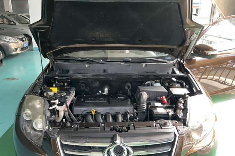 Used Geely Auto GX7 2014 1.8L Manual Value Edition Exterior 9
