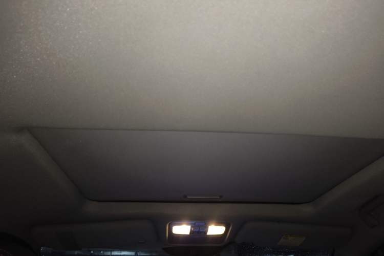 Used Geely Auto GX7 2014 2.0L Automatic Prestige Edition Headliner