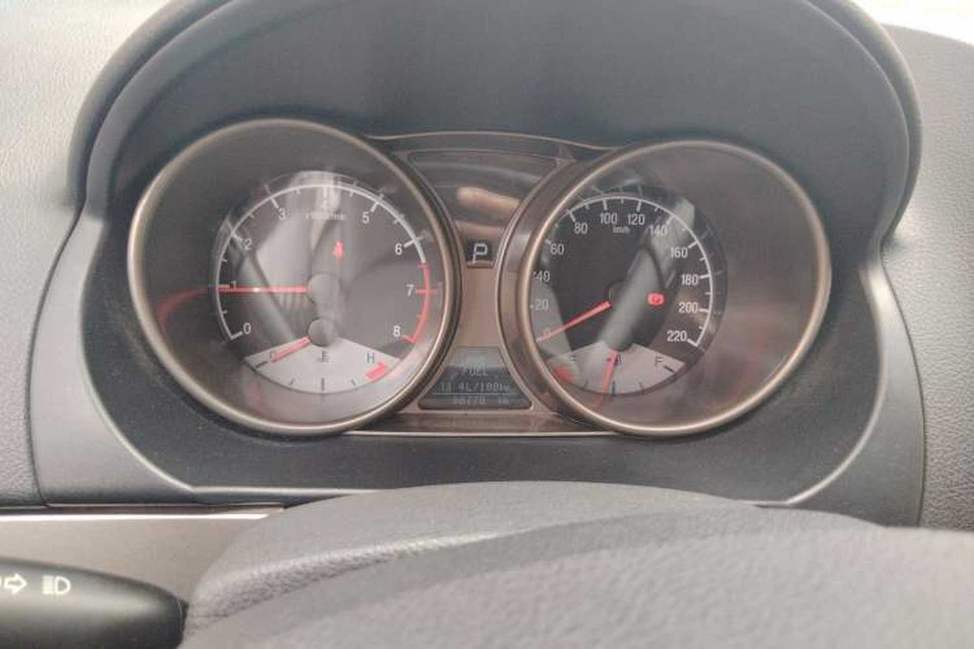 Used Geely Auto GX7 2014 2.0L Automatic Prestige Edition Instrument Cluster