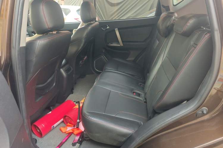 Used Geely Auto GX7 2014 2.0L Automatic Prestige Edition Left Rear Seat