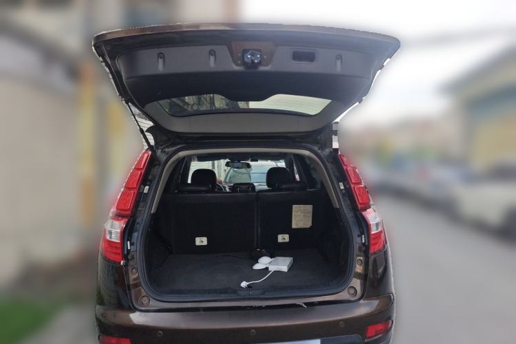 Used Geely Auto GX7 2014 2.0L Automatic Prestige Edition Trunk