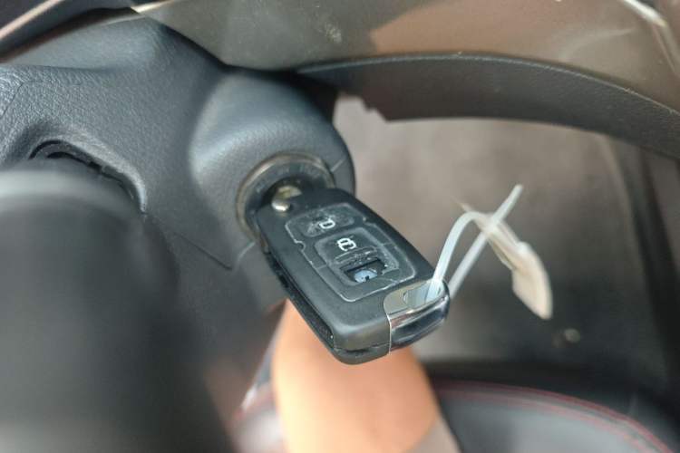 Used Geely Auto GX7 2014 2.0L Automatic Prestige Edition Vehicle Key