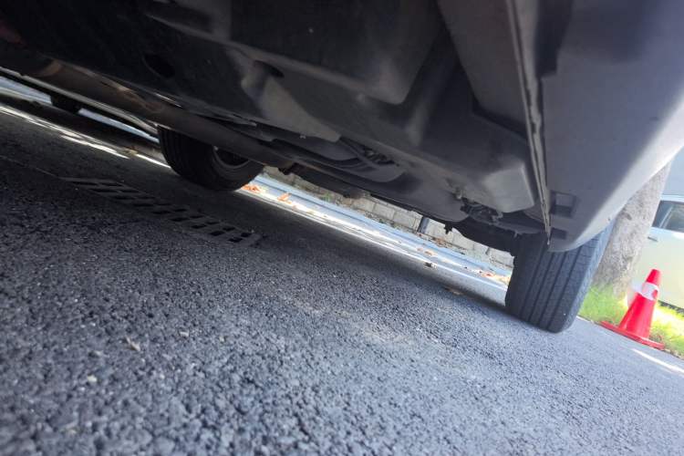 Used Geely Auto GX7 2014 2.0L Automatic Prestige Edition Chassis Front Left