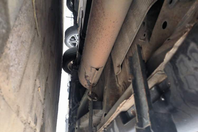 Used Geely Auto GX7 2014 1.8L Manual Value Edition Chassis Rear Right