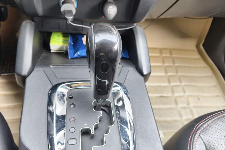 Used Geely Auto GX7 2014 2.0L Automatic Prestige Edition Gear Lever
