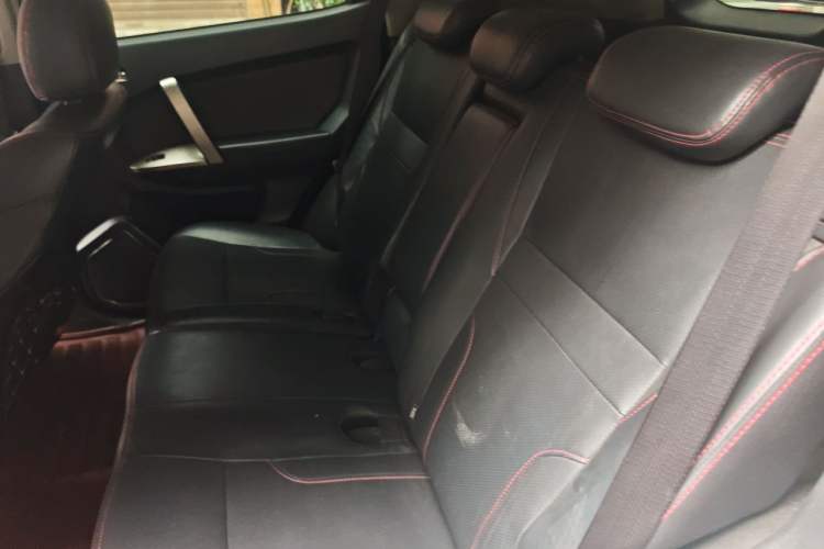 Used Geely Auto GX7 2014 2.0L Automatic Prestige Edition Left Rear Seat