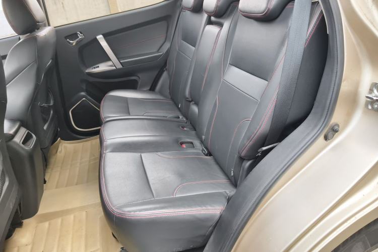 Used Geely Auto GX7 2014 2.0L Automatic Prestige Edition Left Rear Seat