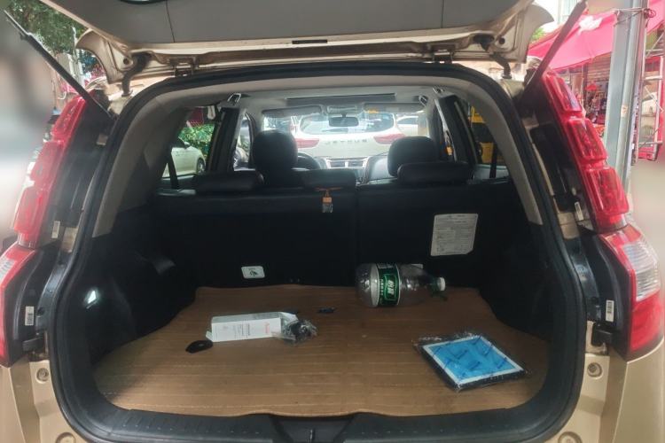Used Geely Auto GX7 2014 2.0L Automatic Prestige Edition Trunk
