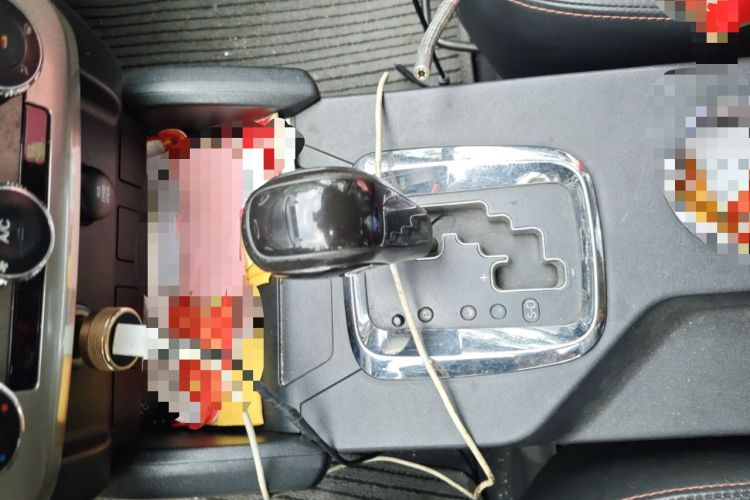 Used Geely Auto GX7 2014 2.0L Automatic Value Edition Gear Lever