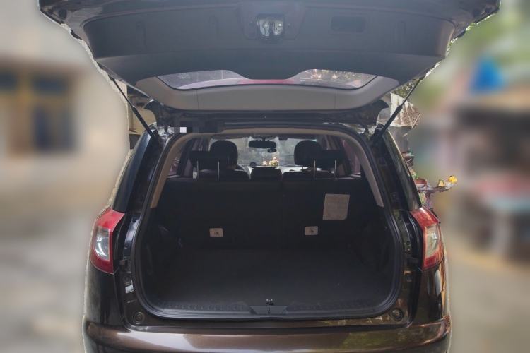 Used Geely Auto GX7 2014 1.8L Manual Value Edition Trunk