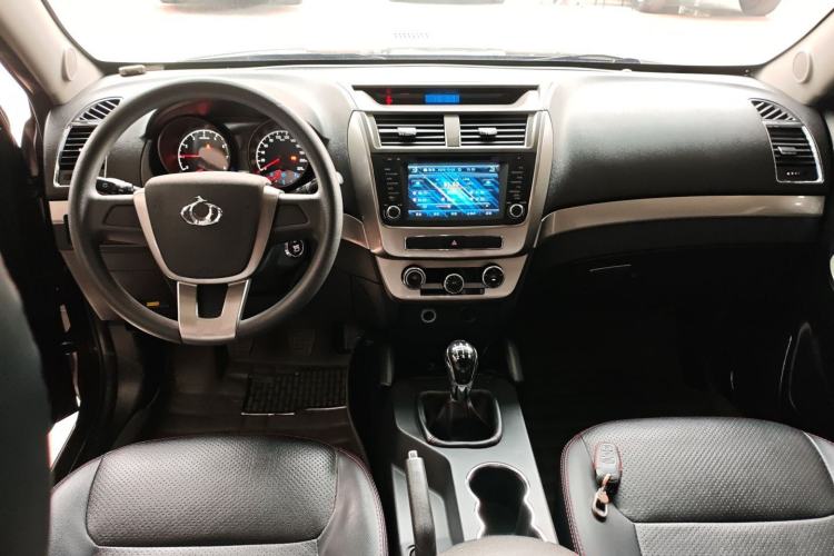 Used Geely Auto GX7 2014 1.8L Manual Value Edition Center Console