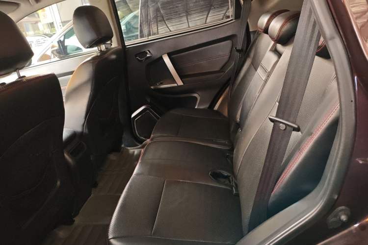 Used Geely Auto GX7 2014 1.8L Manual Value Edition Left Rear Seat