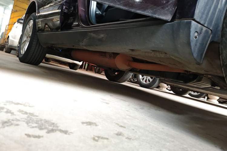 Used Geely Auto GX7 2014 1.8L Manual Value Edition Right Side Sill