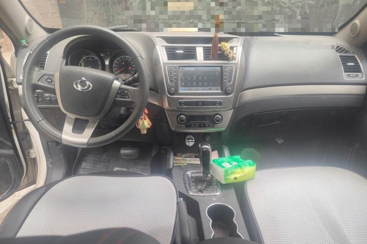 Used Geely Auto GX7 2014 2.0L Automatic Prestige Version China V Standard Center Console