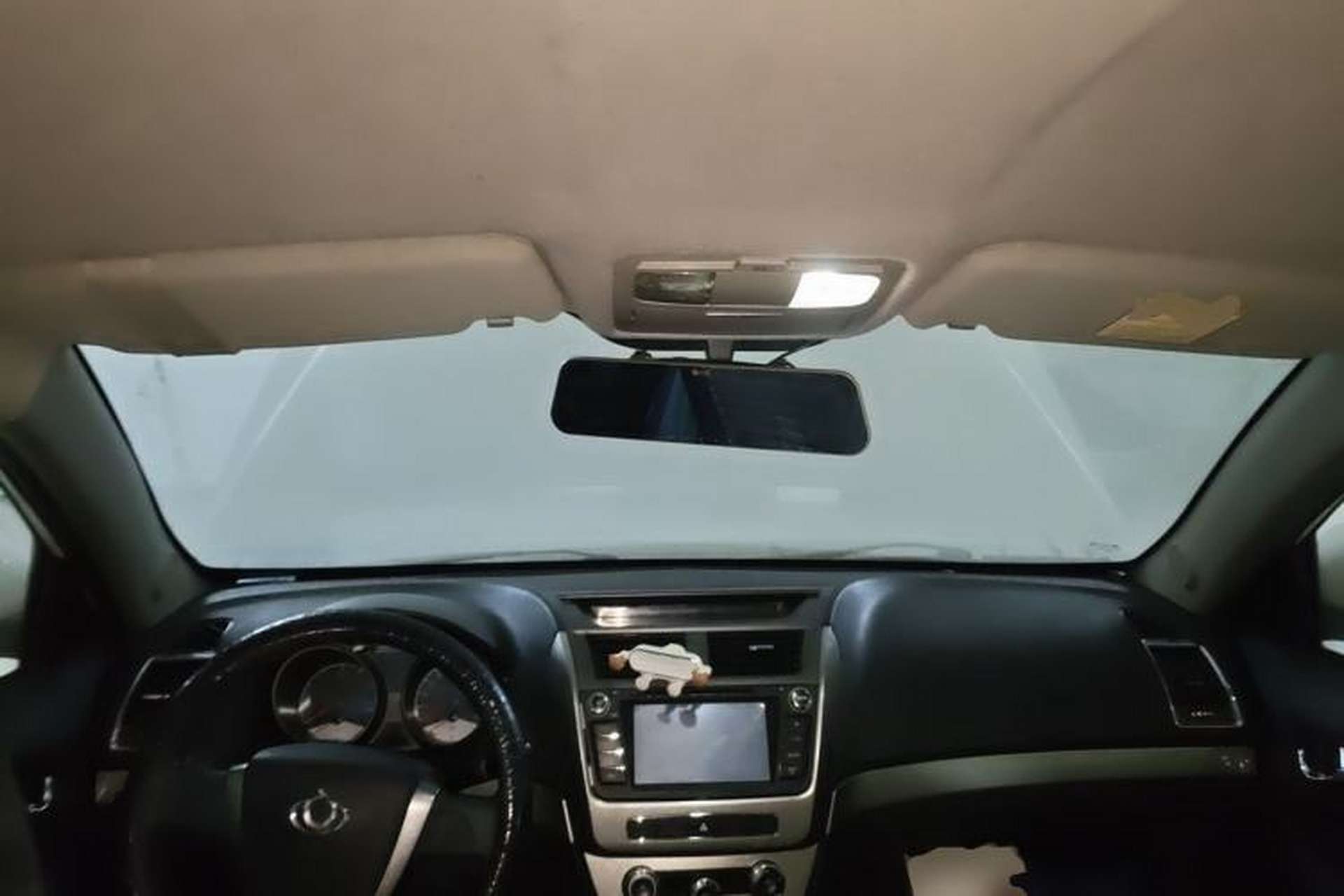 Used Geely Auto GX7 2014 1.8L Manual Value Edition Center Console