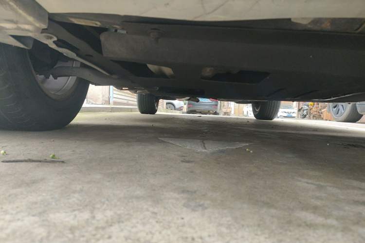 Used Geely Auto GX7 2014 1.8L Manual Value Edition Chassis Front