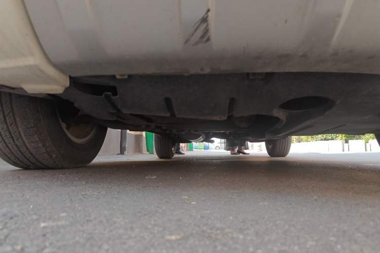 Used Geely Auto GX7 2014 2.4L Automatic Prestige Edition Chassis Front