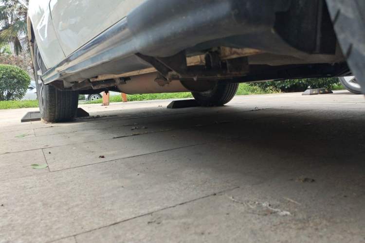 Used Geely Auto GX7 2014 2.0L Automatic Value Edition Chassis Front Right