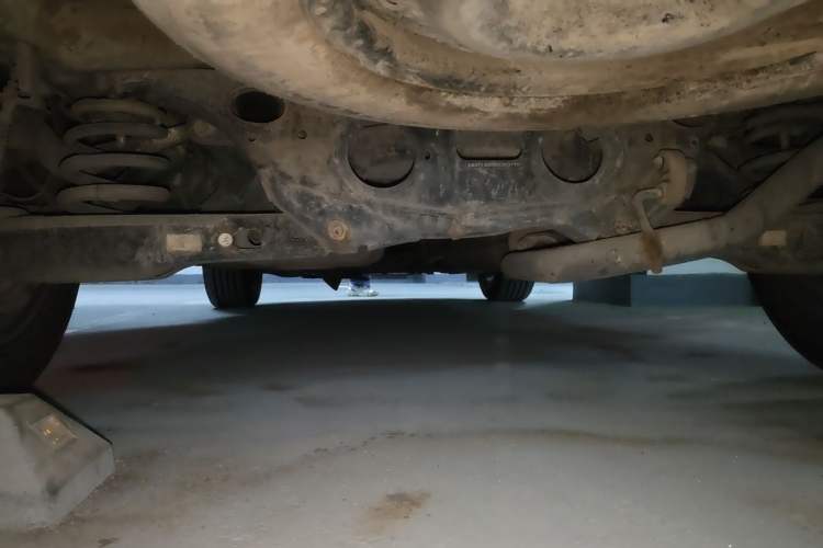 Used Geely Auto GX7 2014 1.8L Manual Value Edition Chassis Rear