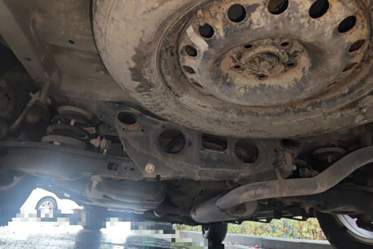 Used Geely Auto GX7 2014 2.0L Automatic Value Edition Chassis Rear