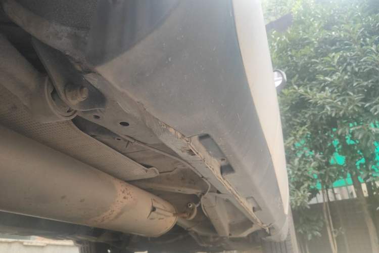 Used Geely Auto GX7 2014 2.0L Automatic Prestige Version China V Standard Chassis Rear Right