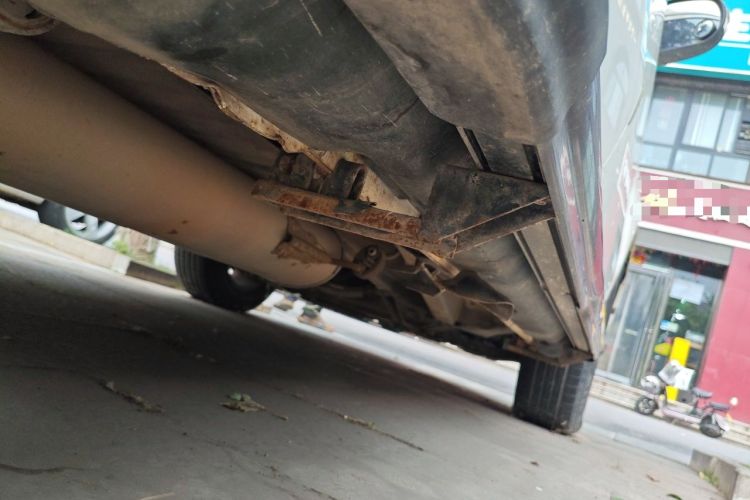 Used Geely Auto GX7 2014 2.0L Automatic Value Edition Chassis Rear Right