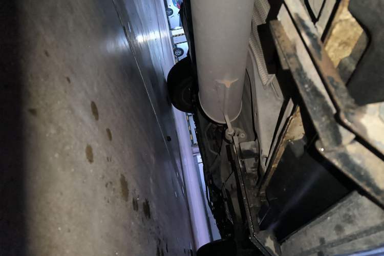 Used Geely Auto GX7 2014 1.8L Manual Entry-Level Model Chassis Rear Right