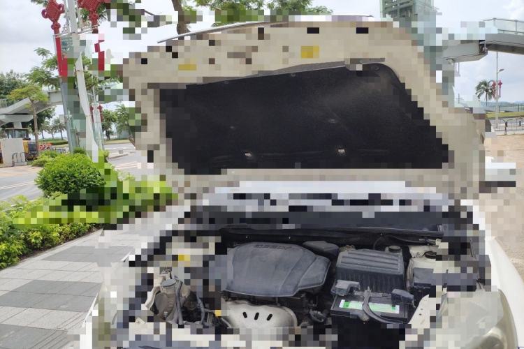Used Geely Auto GX7 2014 2.0L Automatic Value Edition Engine Bay