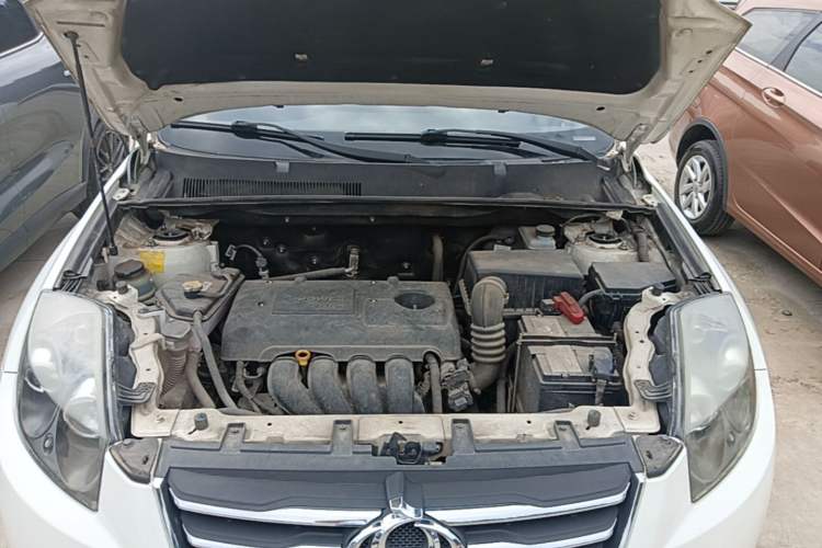 Used Geely Auto GX7 2014 1.8L Manual Value-Added Sunroof Edition Engine Bay