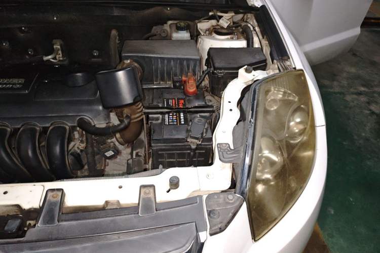 Used Geely Auto GX7 2014 1.8L Manual Value Edition Engine Bay Left