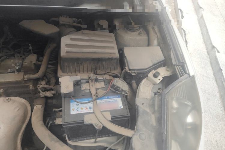 Used Geely Auto GX7 2014 2.0L Automatic Prestige Version China V Standard Engine Bay Left