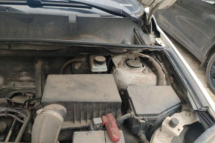 Used Geely Auto GX7 2014 1.8L Manual Value Edition Engine Bay Left