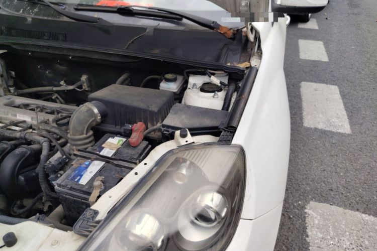 Used Geely Auto GX7 2014 1.8L Manual Value Edition Engine Bay Left