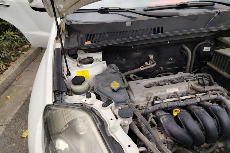 Used Geely Auto GX7 2014 1.8L Manual Value Edition Engine Bay Right