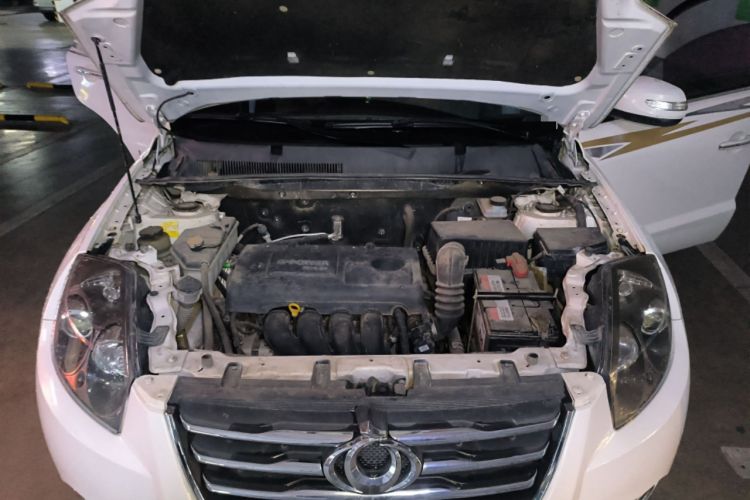 Used Geely Auto GX7 2014 1.8L Manual Entry-Level Model Engine Bay