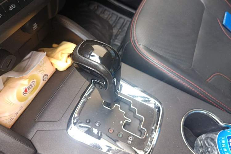Used Geely Auto GX7 2014 2.0L Automatic Prestige Edition Gear Lever