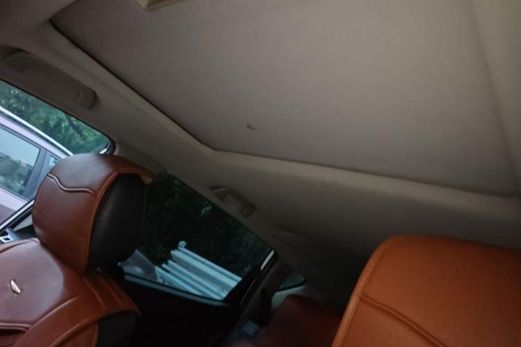 Used Geely Auto GX7 2014 1.8L Manual Elite Model Headliner