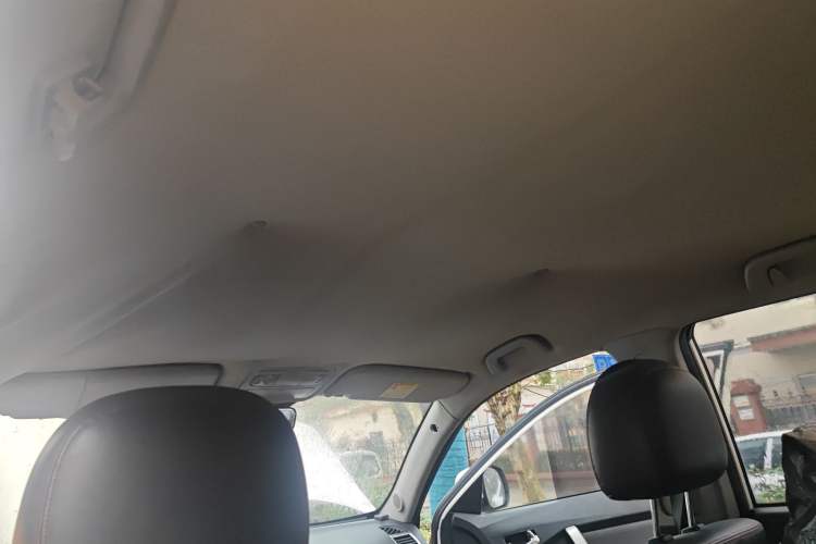 Used Geely Auto GX7 2014 2.0L Automatic Value Edition Headliner