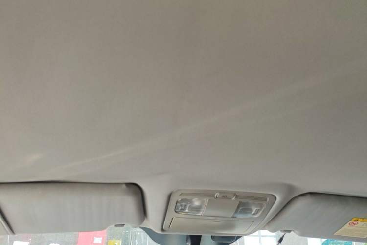 Used Geely Auto GX7 2014 2.0L Automatic Value Edition Headliner